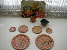Rare, 1930s Ohio Art,, FB Peat's Humpty Dumpty 10-pc Child  s Tin Tea Set