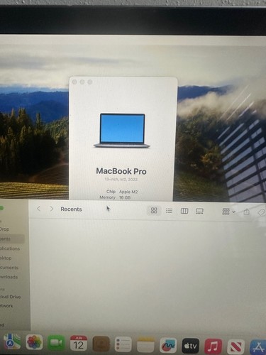 Apple MacBook Pro 13", M2, 16GB RAM, 512GB SSD, Space Gray macOS 14 Laptop - Photo 2/12
