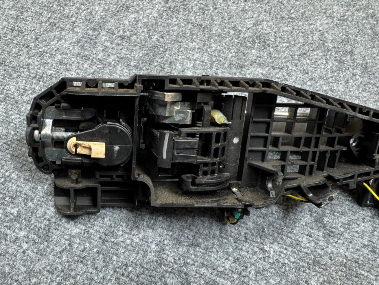 MASERATI GHIBLI M157 14-17 OEM FRONT LEFT DRIVER EXTERIOR DOOR HANDLE CHROME 60K