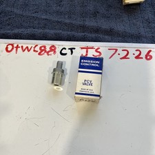(1) Unbranded Emission Control PCV Valve Part Number FC-764 NOS OEM. USA made