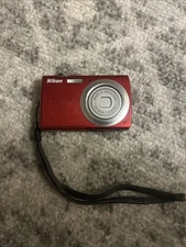 Nikon Coolpix S203 Digital Camera (Parts/Repair)