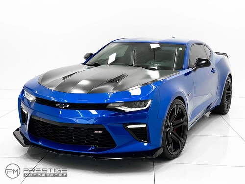 2018 Chevrolet Camaro 1SS - Picture 3 of 40