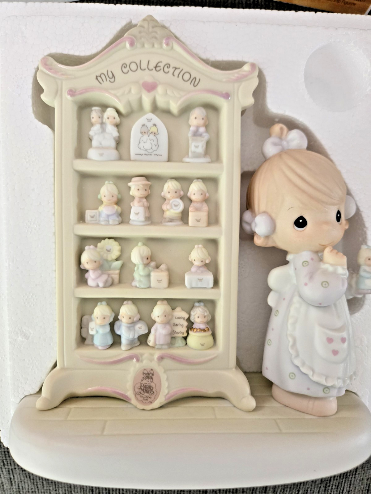 Precious Moments Figurine 127817 A Perfect Display Of 15 Happy Years 1995 MINT