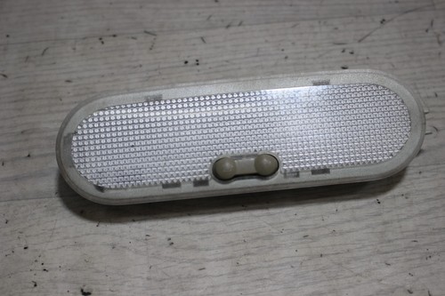 Innenraumbeleuchtug Innenleuchte 8200074362 Renault Clio III X85 Berline Bj,06