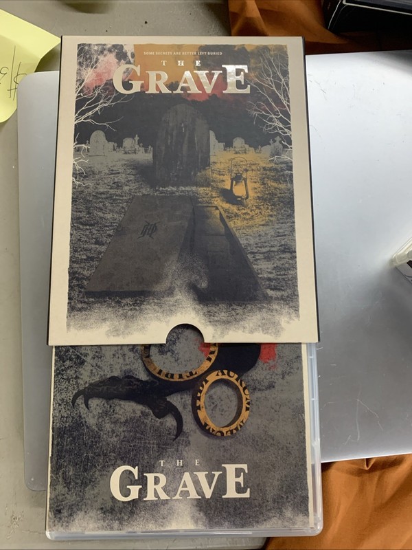 The Grave 1995 Blu Ray Movie Vinegar Syndrome with #922  Slipcover and Poster.