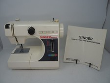 Singer Merritt Model 212 Portable Sewing Mach...