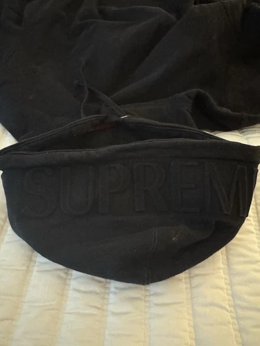 Sweat à capuche noir Supreme (L)