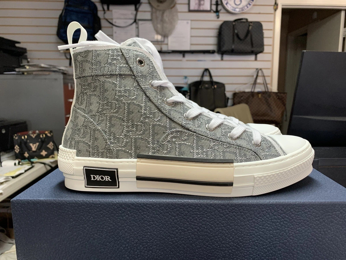 Dior hotsell x b23