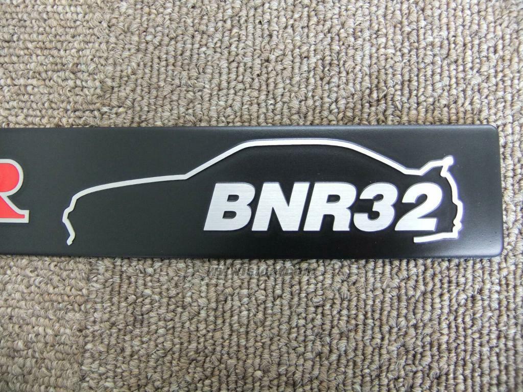 GLOBAL AUTO SPARK PLUG COVER CENTER ORNAMENT FOR NISSAN SKYLINE GT
