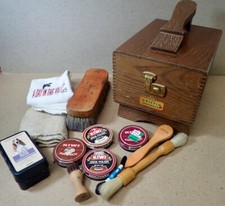 Vintage Griffin Shinemast Wooden Shoe Shine Valet w/ Cleaning Contents  Brushes