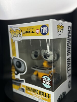 Funko Pop! Vinyl: Pixar - Charging Wall-E #1120