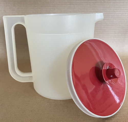 Tupperware 1.5 Quart Pitcher Sheer #1575 Push Button Seal Harvest Red NOS - Picture 1 of 6