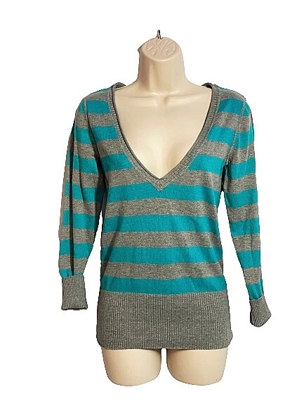 SO V-Neck Sweaters for Women