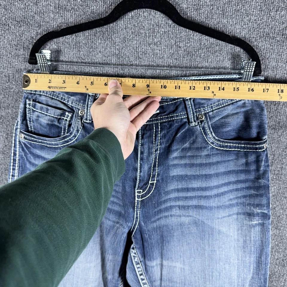 Pantalones de mezclilla BKE Tyler para hombre 34R azul lavado medio pierna recta punto en contraste Foto 2 de 4