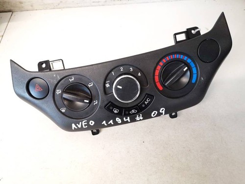 Heizungsbedienteil Klimabedienteil Chevrolet Aveo DE1825161-73 - Bild 1 von 3