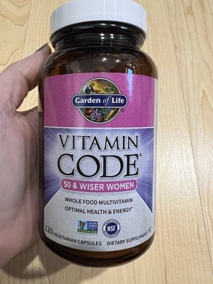 Garden of Life Vitamin Code 50 & Wiser Women Multivitamin 120 Vegetarian Capsul 