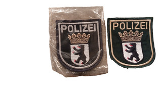Ärmelabzeichen Polizei Berlin Aufnäher Patch grün Uniform und neu blau Klett