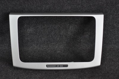 VOLLKSWAGEN PASSAT B6 3C2 2.0 FSI Audio Player Surround Cover 3C0858069AE 2009