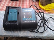 Makita DC18SD 18-Volt Lithium-Ion Rapid Battery Charger