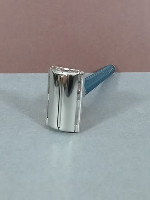 Gillette Rasierer Slim Twist Germany OVP