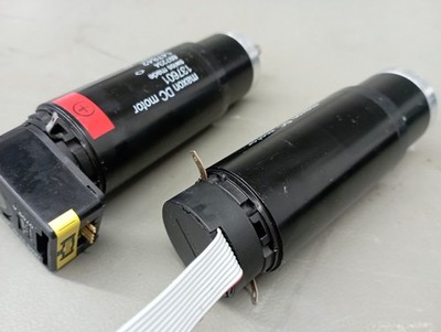 2 X hochwert Getriebemotoren von Maxon RE36 70W 48V /  1: 4.8 + Encoder