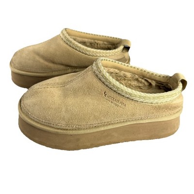 Koolaburra by UGG Tazz Tasman women s Suede Platform Slippers Tan Sand US 6