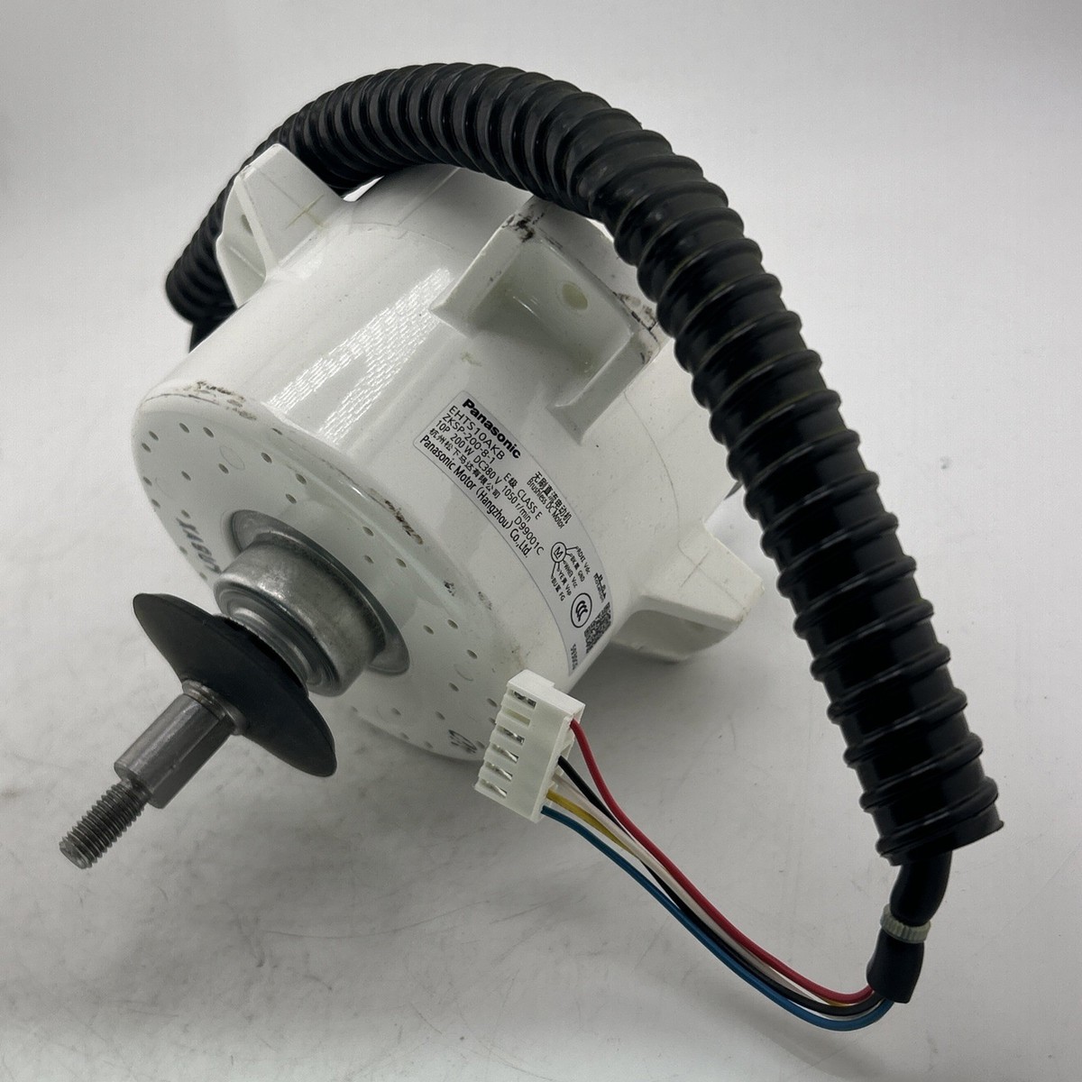 Panasonic Air Conditioning DC motor ZKSP-200-8-1, forward rotation