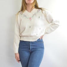 white cropped floral embroidered cotton blend...