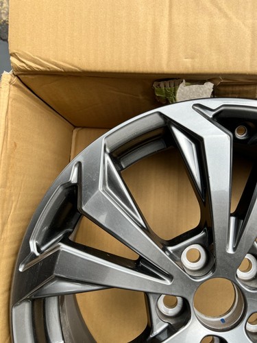 TOYOTA C-HR CHR 18" ERSATZ GRAU ALUFELGENFELGE 18x7J 4261A-42160 - Bild 6 von 11
