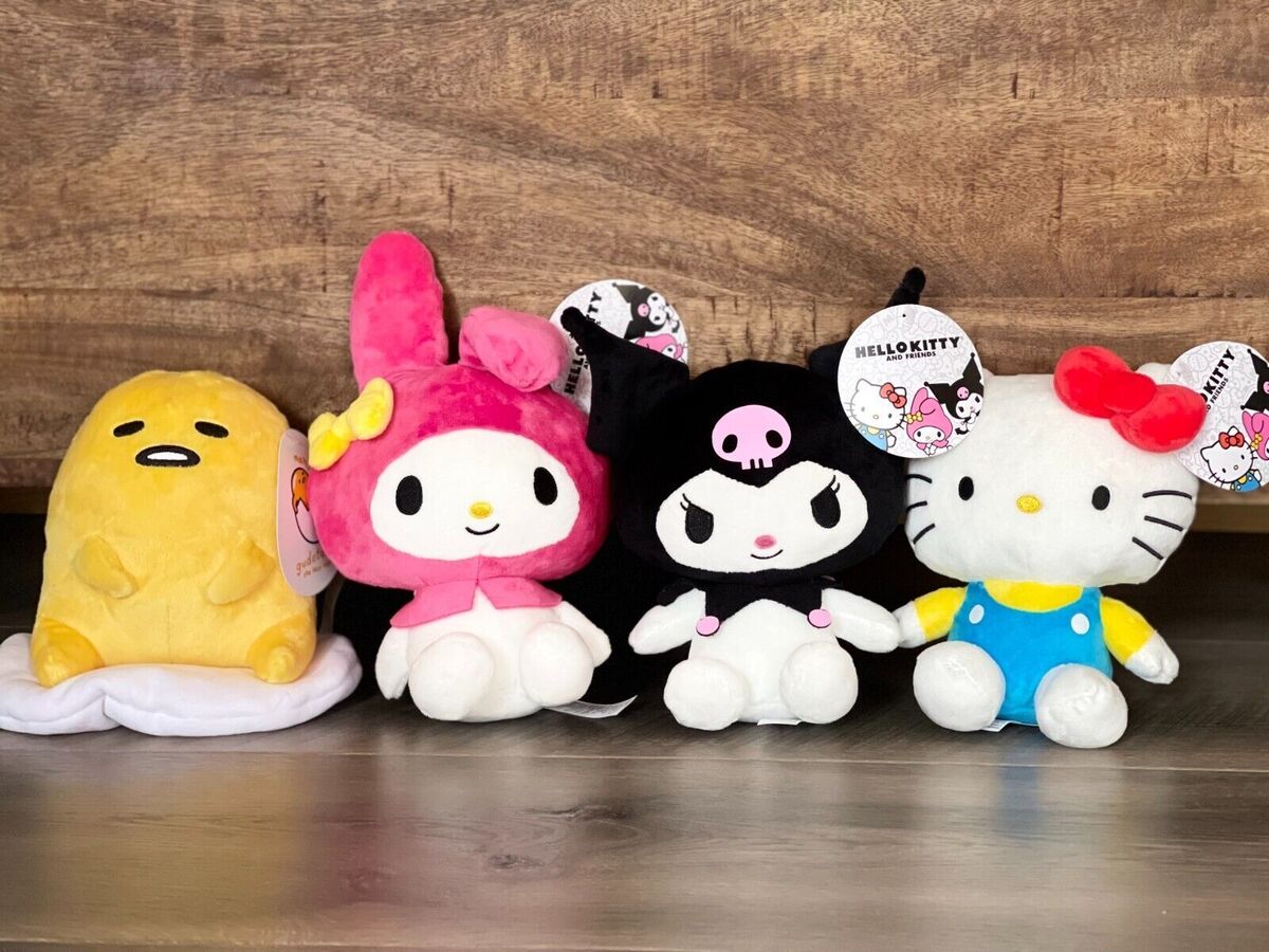 C2 PELUCHE DOUDOU HELLO KITTY Sanrio Fraise