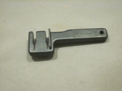 VINTAGE Fiskars Fine Coarse Knife Sharpener | eBay