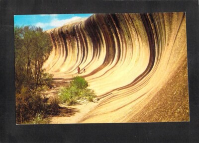 A0443 Australia WA Wave Rock vintage postcard