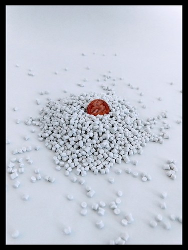 10 lbs Plastic Poly Pellets Cornhole Bags Filler Shooting Rest Heavy White - Picture 4 of 5