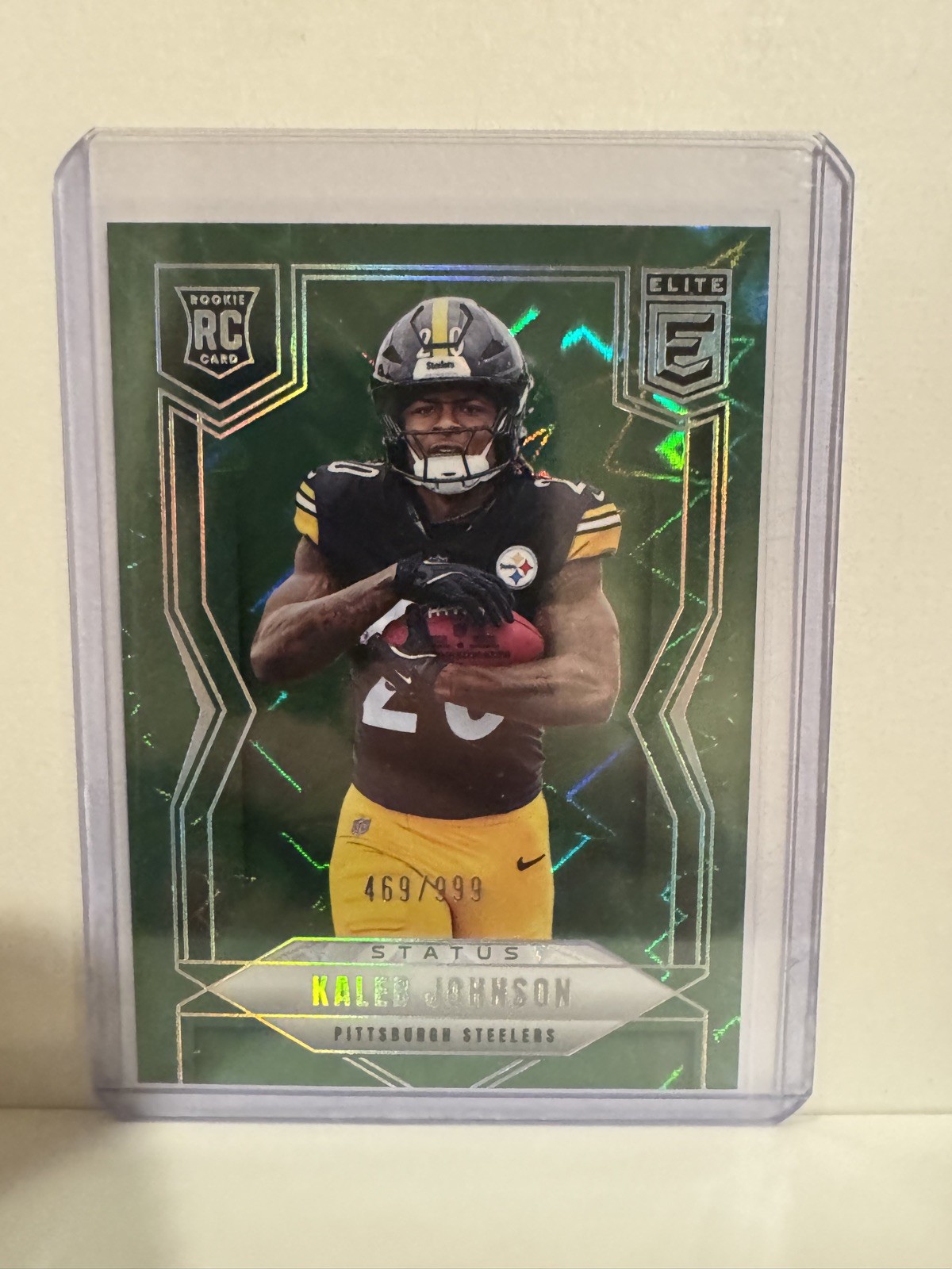 2025 Donruss Elite Kaleb Johnson Green Explosion Status #127 (RC) /999 Steelers