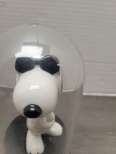 Vintage 1995 Peanuts SNOOPY Joe Cool Collectable Watch With Dome Case Figure - Picture 13 of 24
