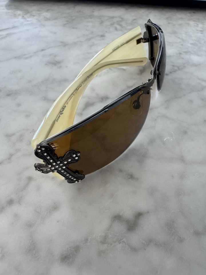 Gafas de sol LOREE RODKIN modelo LOREE en combinación de colores BEIGE/NEGRO Foto 2 de 3