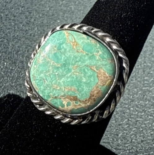 Vintage Native Southwestern Silver Turquoise Stone Ring SIZE 6