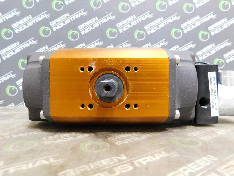 USED Flowserve 1539S120AR6 Pneumatic Actuator Series 39 Output 80 PSI 185 In. Lb - Image 3 of 4