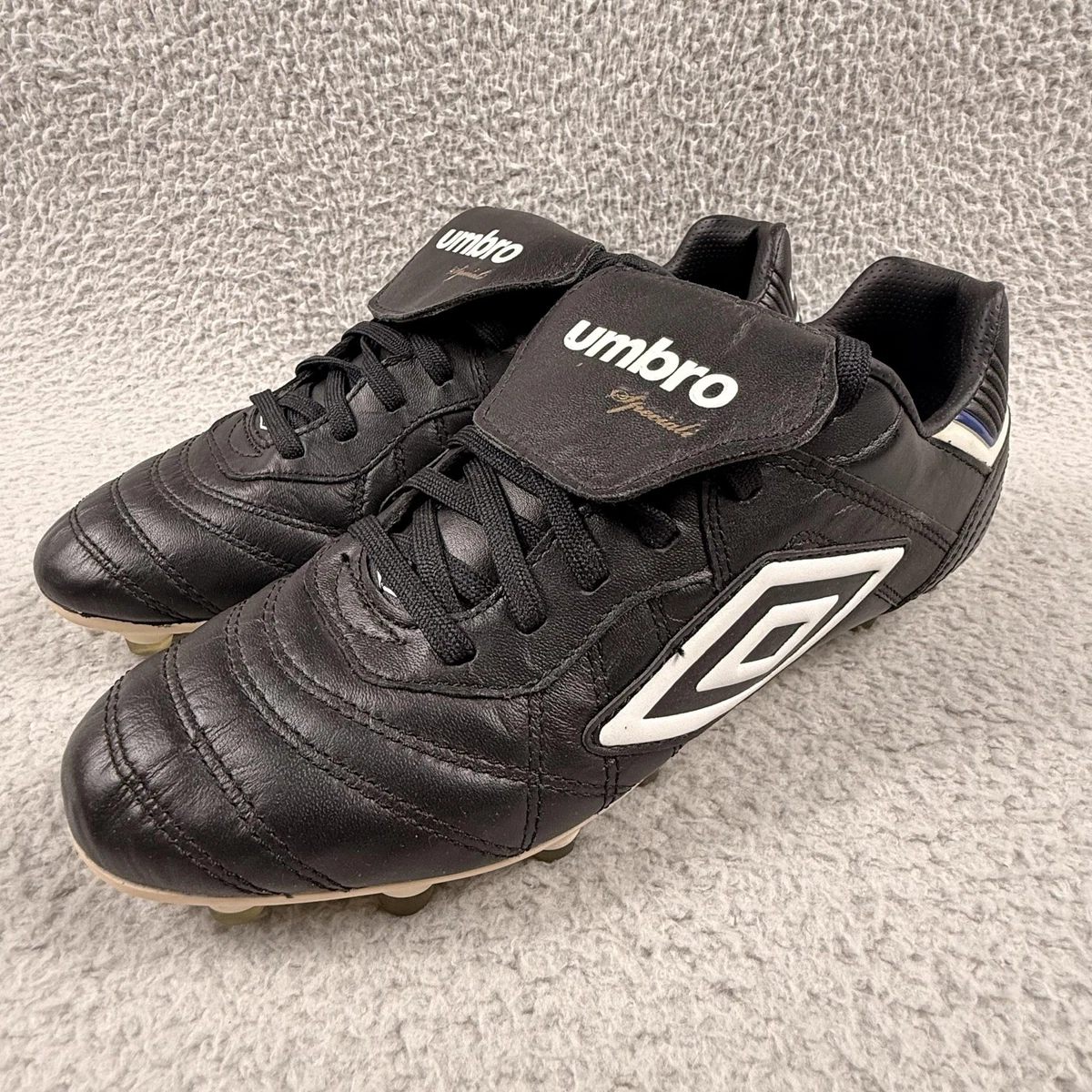 Umbro Chaussures de Football Homme Tocco IV 1.0 TF Astro Hautes/Vert