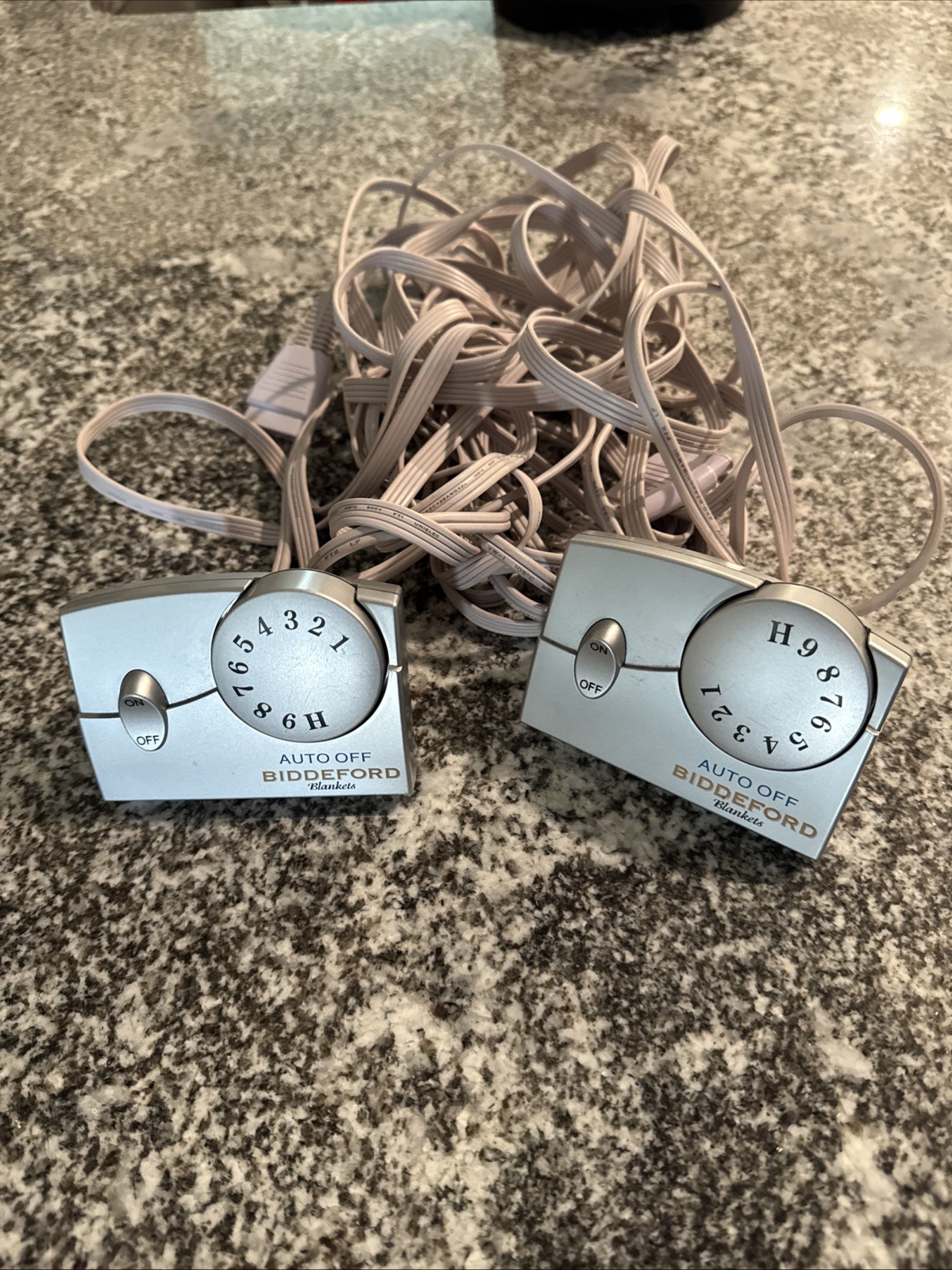 Lot Of 2 Biddeford TC11BA Auto Off Heated Electric Blanket Control Power 4 Prong