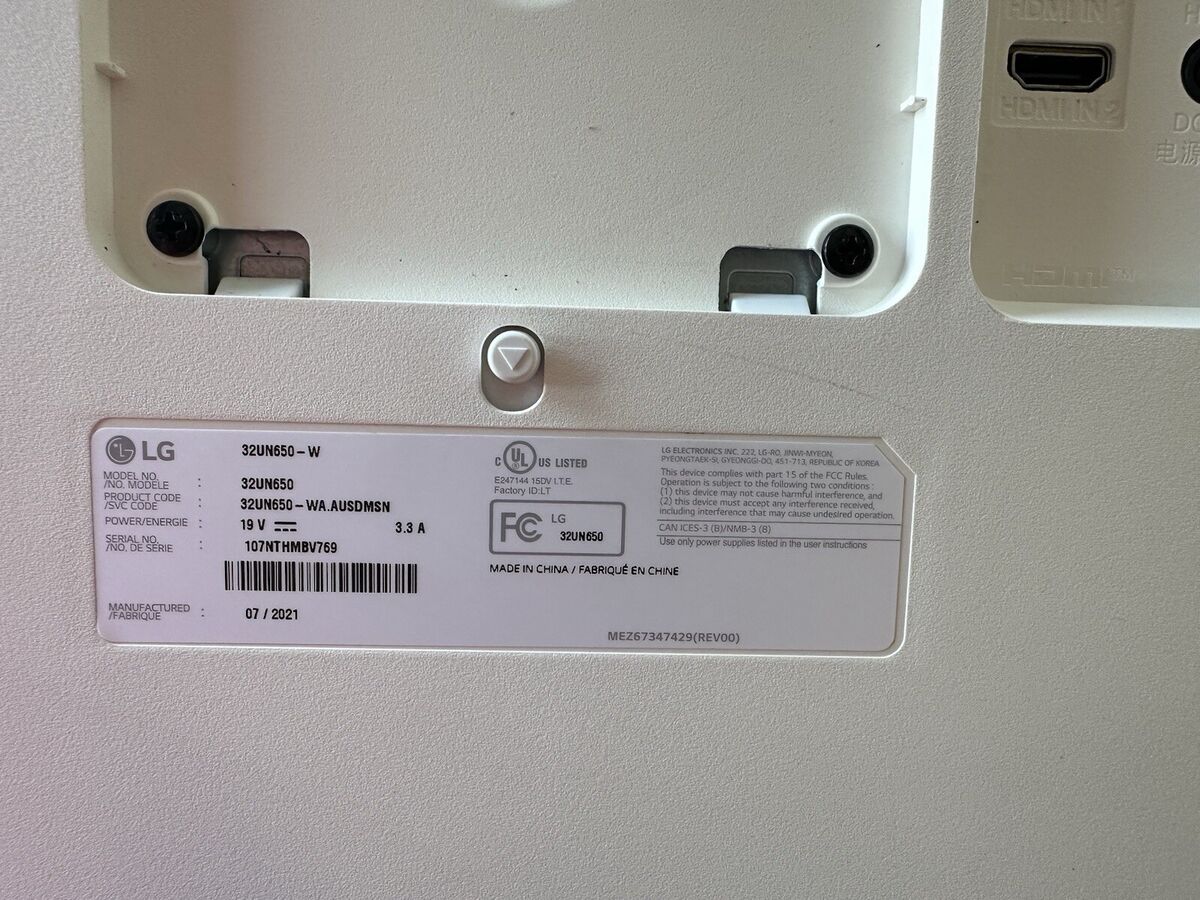 LG 32UN650-W 32 LG 32UN650-W 32