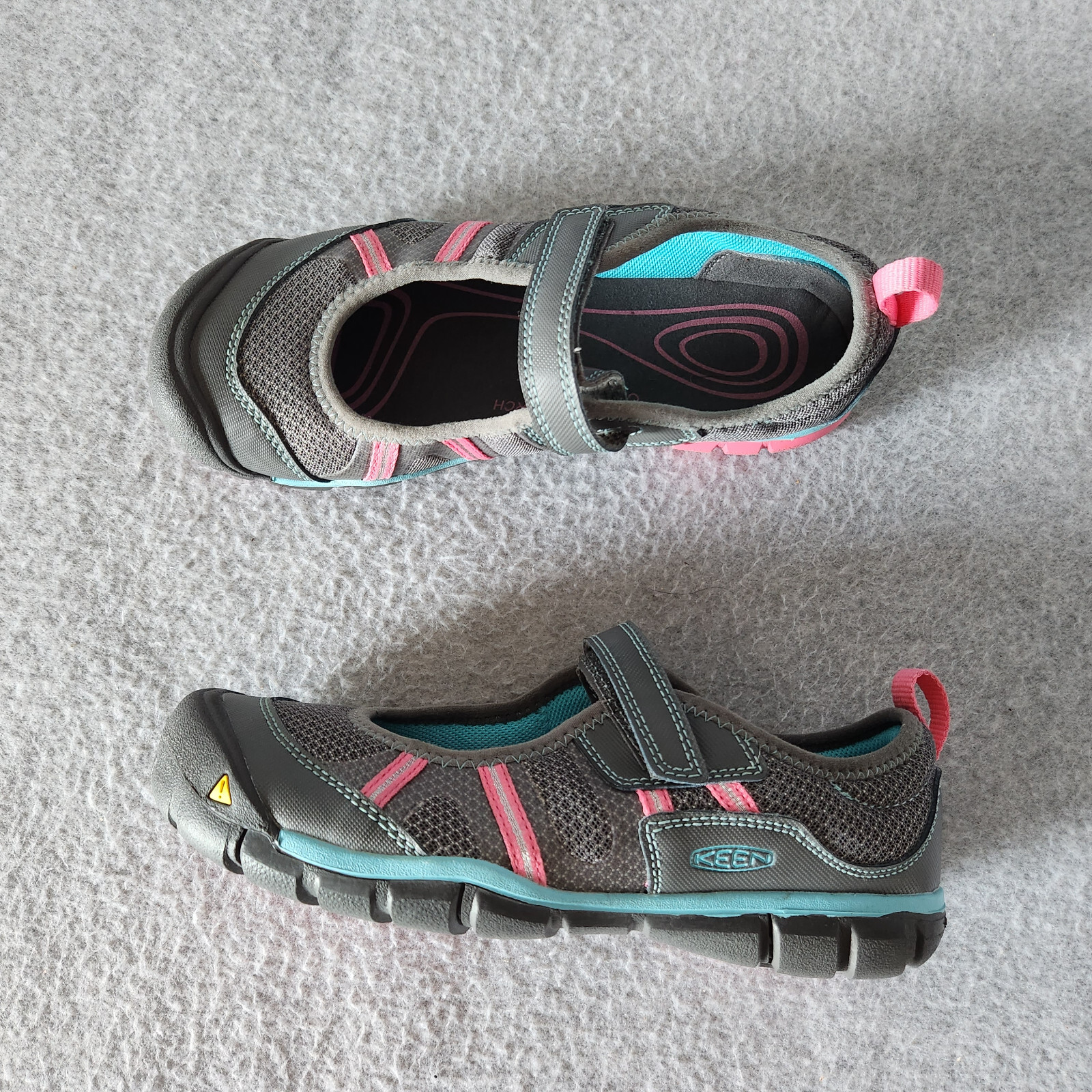 Scarpe sportive da passeggio Keen Monica Mary Jane arco sagomato grigio rosa bambini EU38 US5