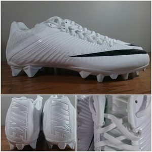 vapor lacrosse cleats