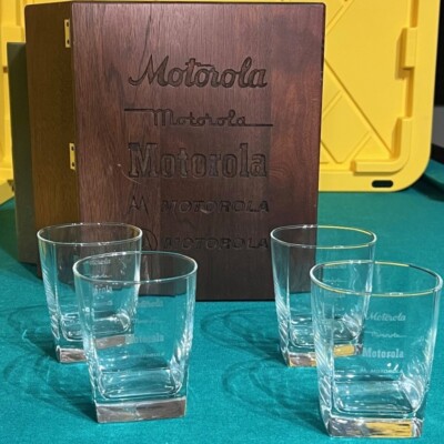 Very Rare 1967 Motorola ''Milestone Logos'' Highball Glass Set + Wood Engraved Box