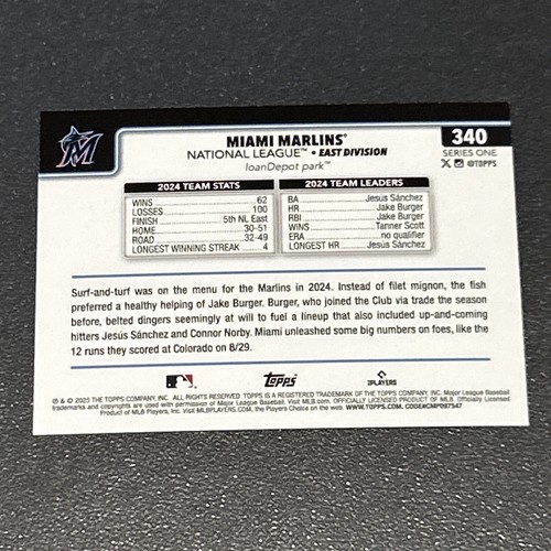 2025 Topps Series 1 - Crackle Foil #340 National League Miami Marlins Team Card - Picture 2 of 2