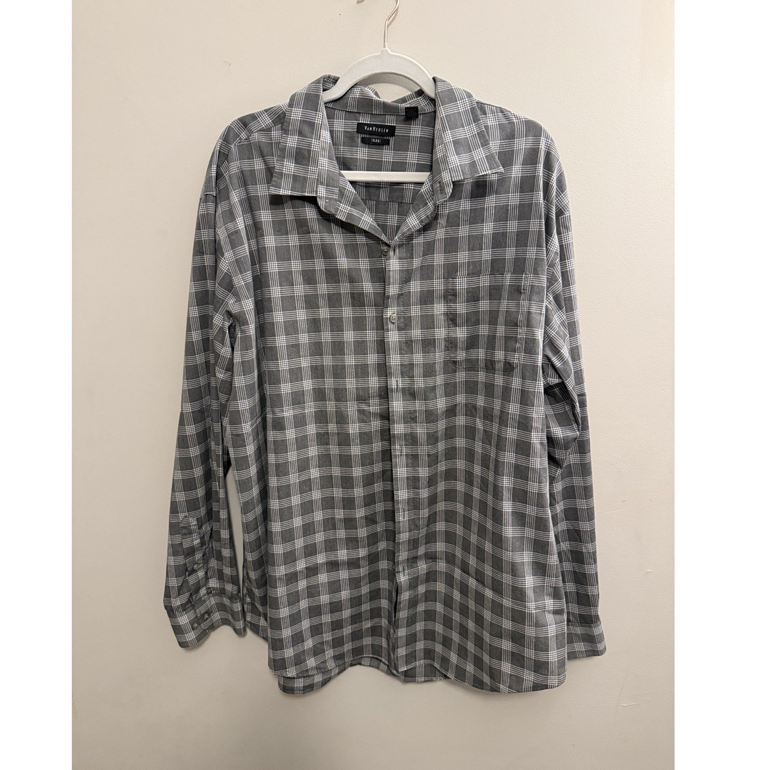 Van Heusen Flex Men's Plaid Gray White Long Sleeve Button-Up Shirt XXL
