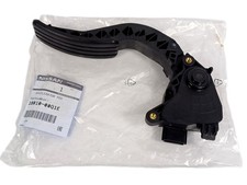 ORIGINAL Renault Gaspedal Scenic III Trafic III Vivaro 09- 1801000Q1E