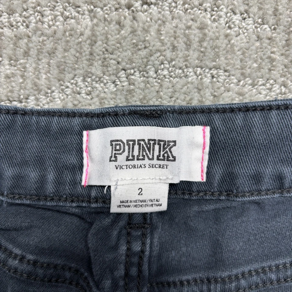 Pantalones Cortos ROSA Victoria's Secret Para Mujer 2 Denim Envejecido Tiro Alto Dobladillo Deshilachado Foto 3 de 4