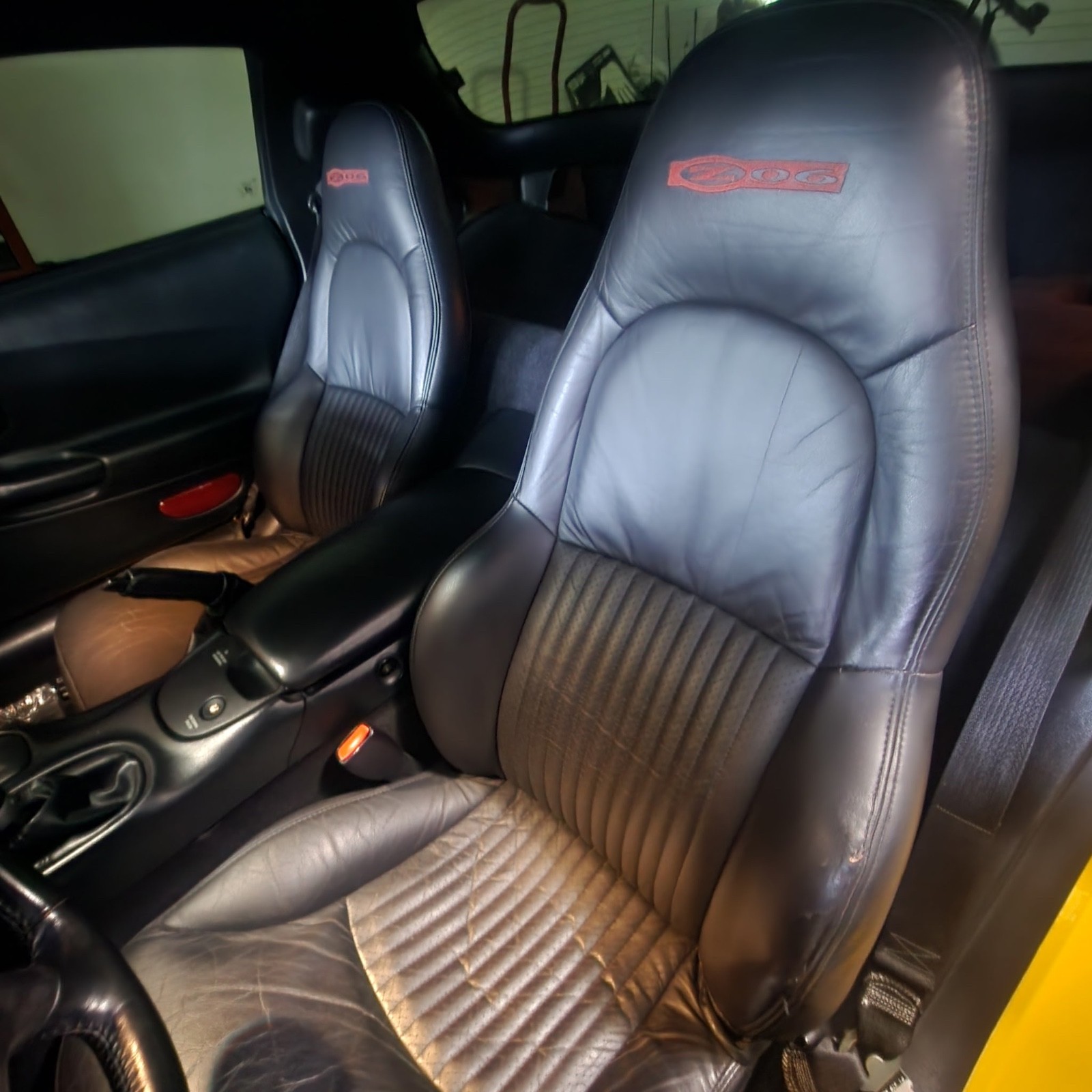 2003 Yellow Chevrolet Corvette   | C5 Corvette Photo 5