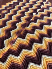 ViTG 70s Chevron Crochet Afghan Throw Lap Blanket Zig Zag 60x84 Fall Orange